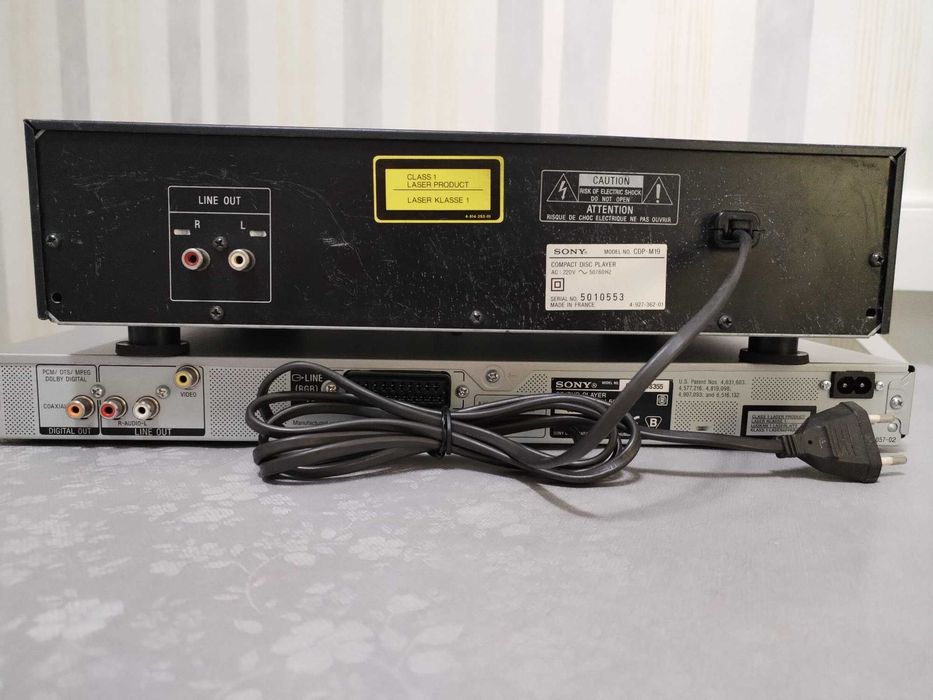 CD Sony CDP-M19 si CD/DVD Sony Player DVP-NS355