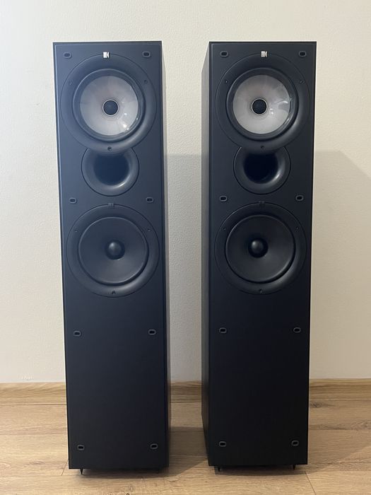 Boxe KEF Q55 in stare excelenta