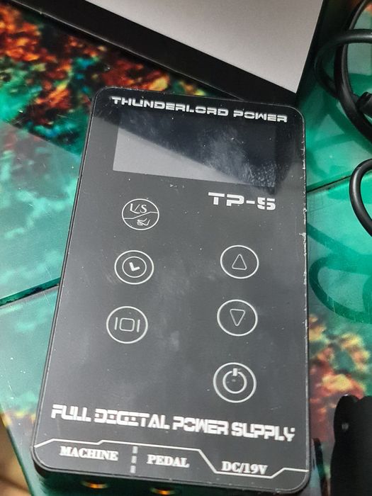 Thunderlord Power TP-5 для тату-машинок. Блок питания