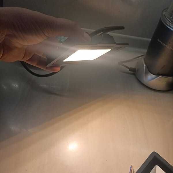 НОВИ! LED Прожектори 20W, топло бяло, водоустойчиви, 2 бр/к-кт