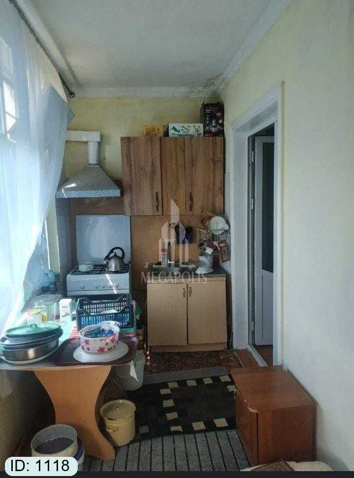 Sharq 1 da 2  xonali kvartira sotiladi №1118