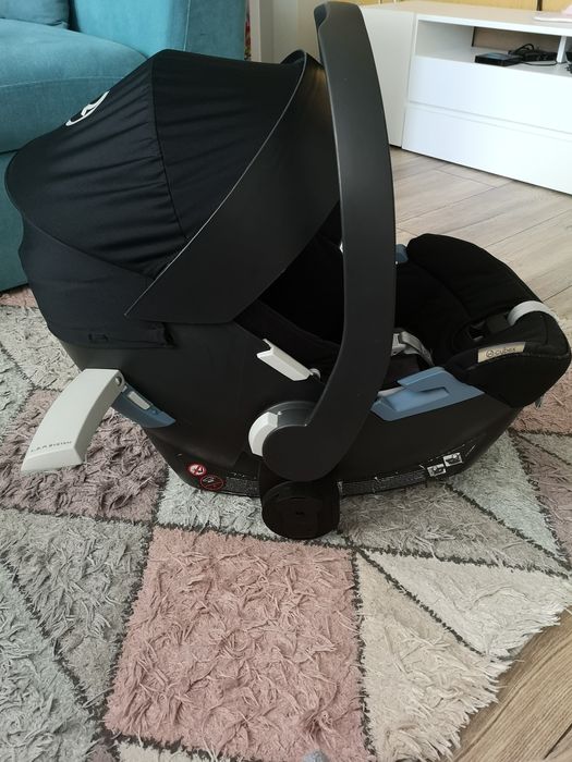 Кошница за кола Cybex Aton 5 /адаптери за количка balios S /Talos