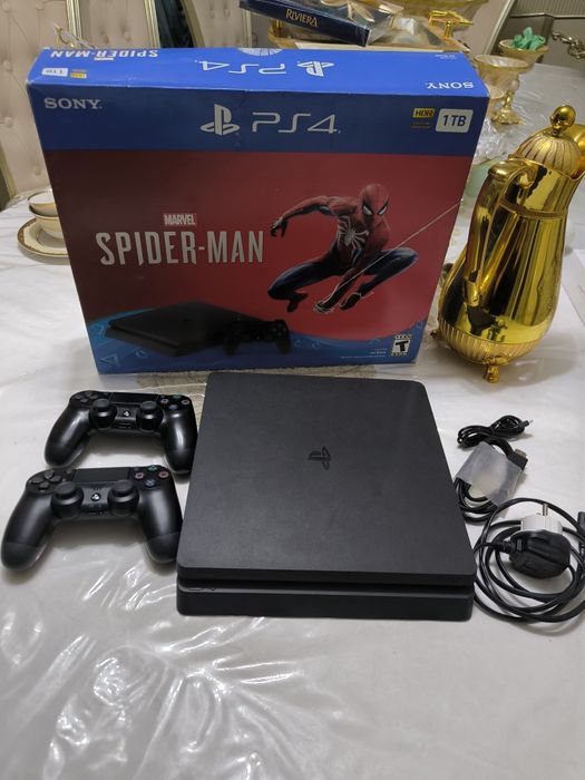 Playstation 4 1TerraBayt