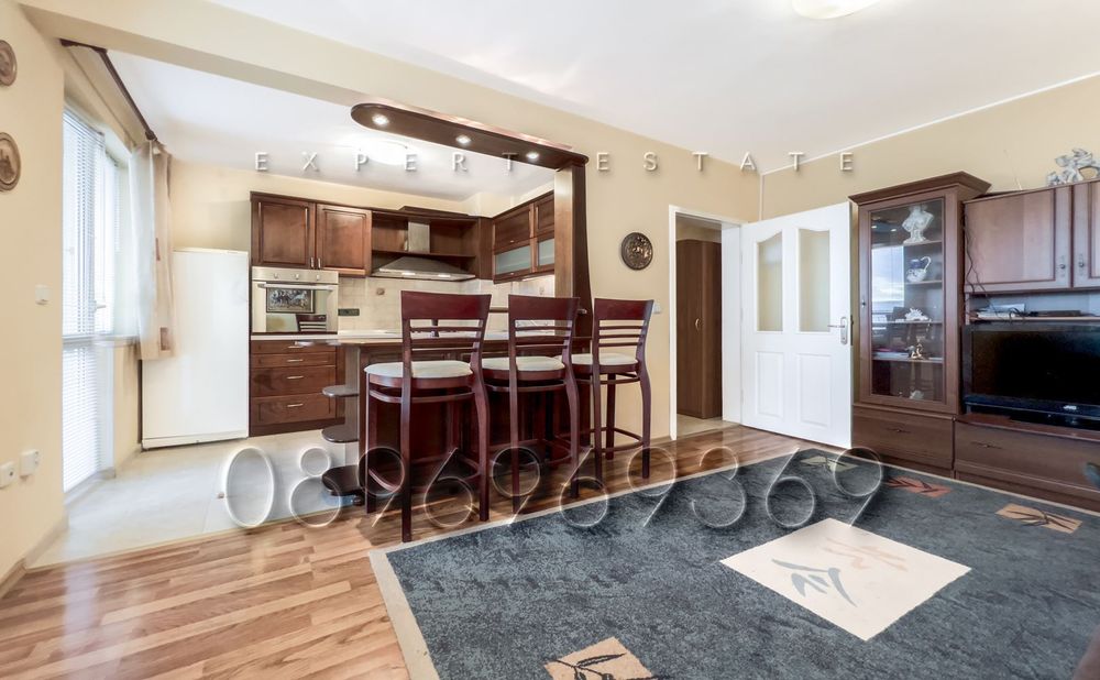 Продава се Двустаен апартамент в Варна, Операта - 70 кв.м за 1986 €/кв.м - Снимка #2