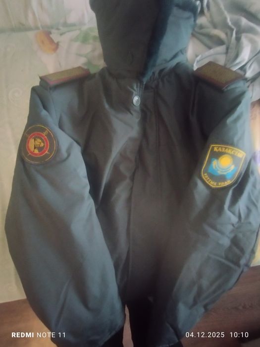 Продам бушлат парадный