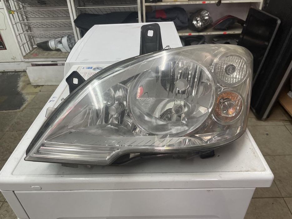 Фарове за различни марки