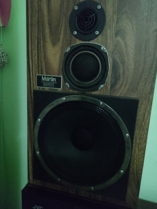 Boxe și amplificatoare audio vintange
