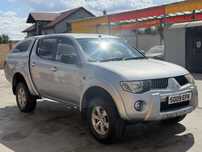Mitsubishi l200 2.5 trojan 2009