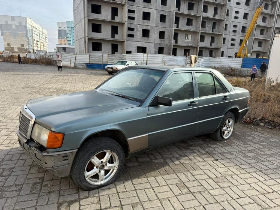 Продам мерседес 190