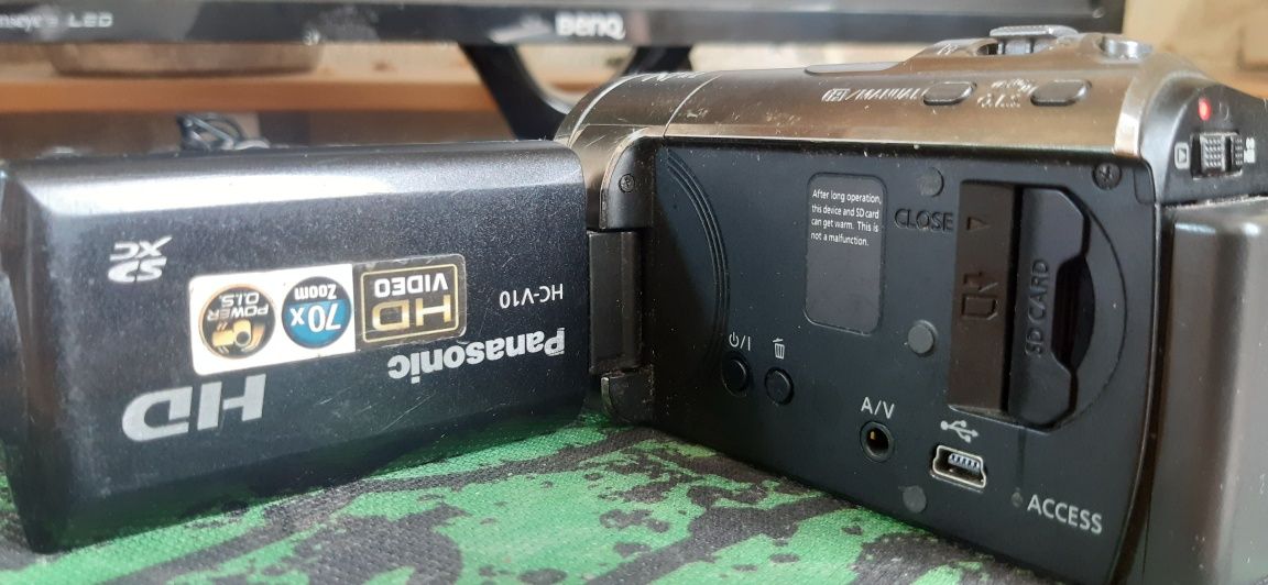 видеокамера panasonic hc-v10