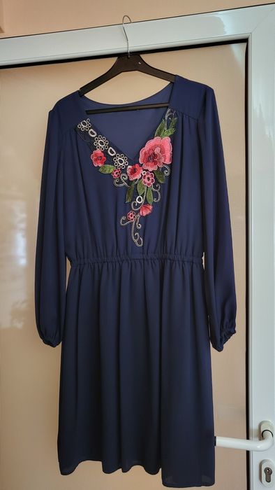 Vand Rochie La Donna