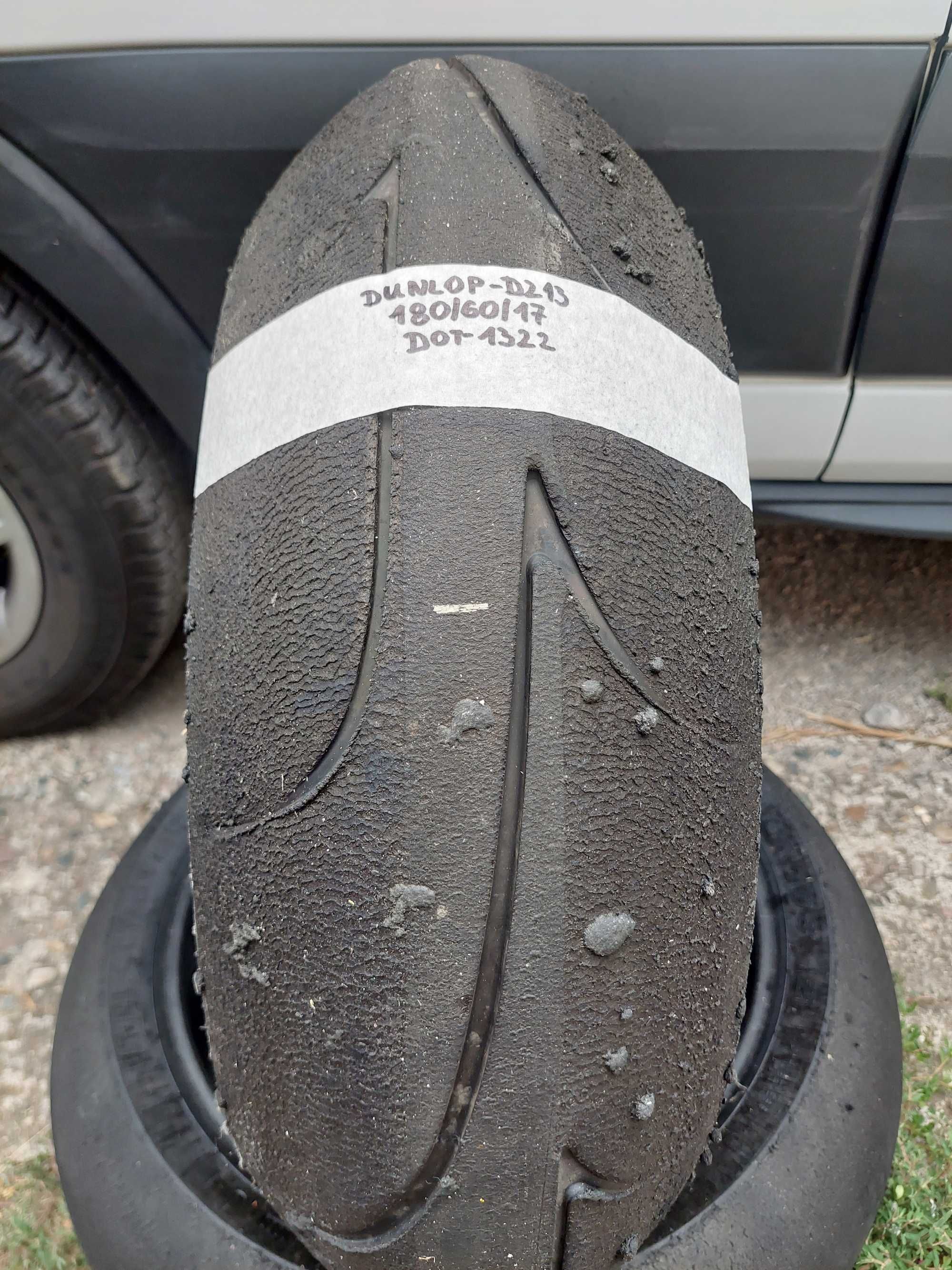 Гуми за мотор полуслик dunlop d213,pirelli supercorsa,metzeler,