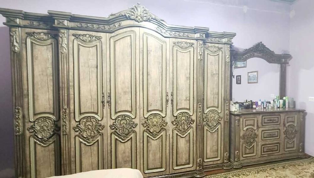 Мебель  сотилади