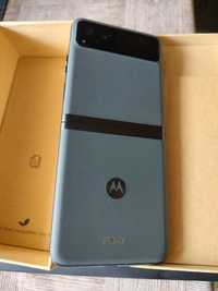 Motorola razr 40 като нов