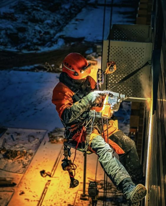 Промышленный альпинист