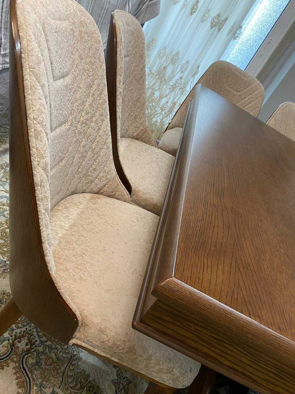 Mebel (stol-stul va divan) sotiladi
