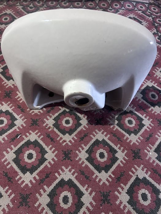 Малка мивка за баня