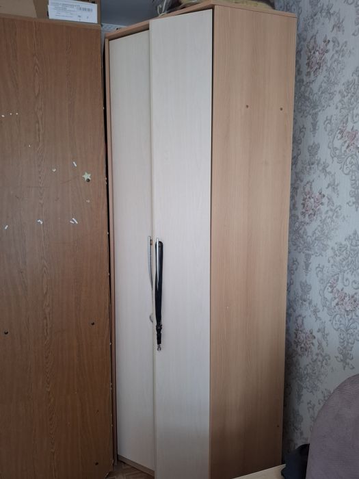 Продам шкафы.  2