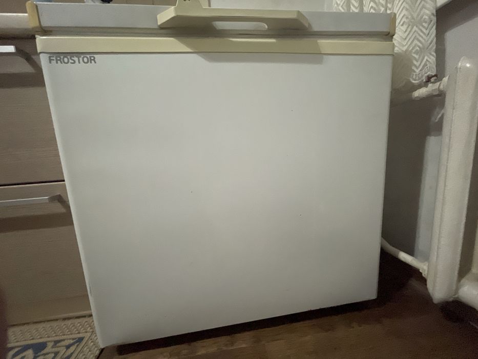 Frostor морозильник