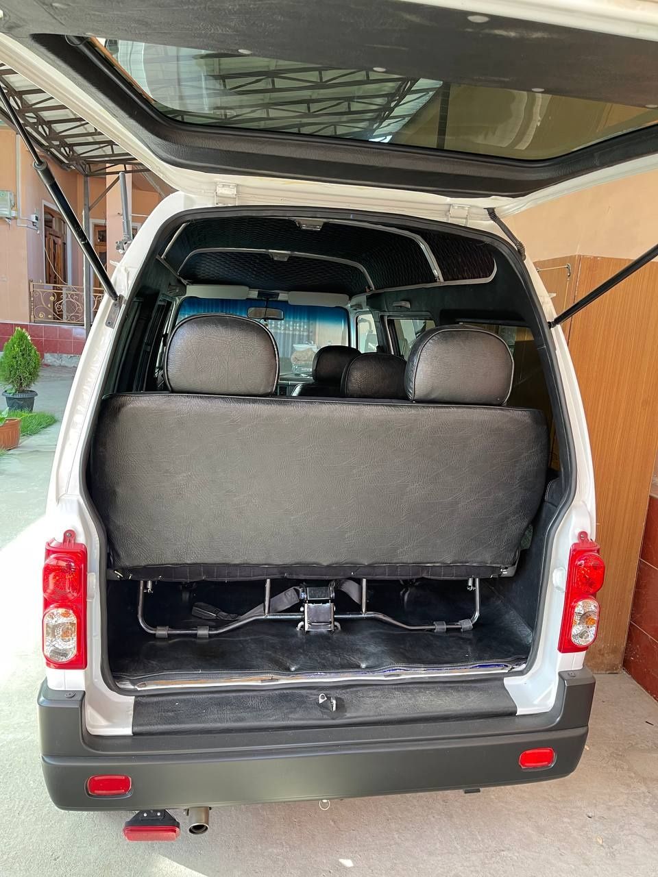 Chevrolet Damas 2