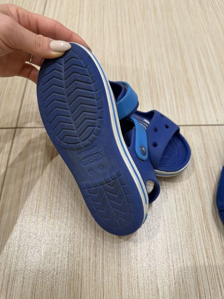 Сандали crocs крокс