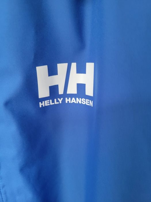 Geaca albastra HELLY HANSEN noua marimea L