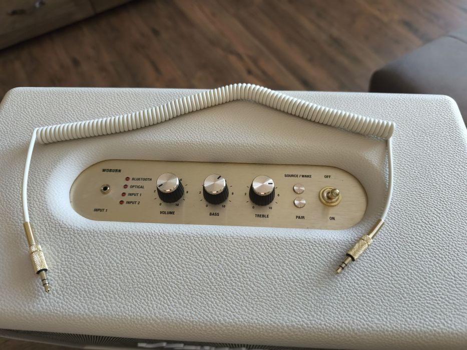 Marshall   аудио система