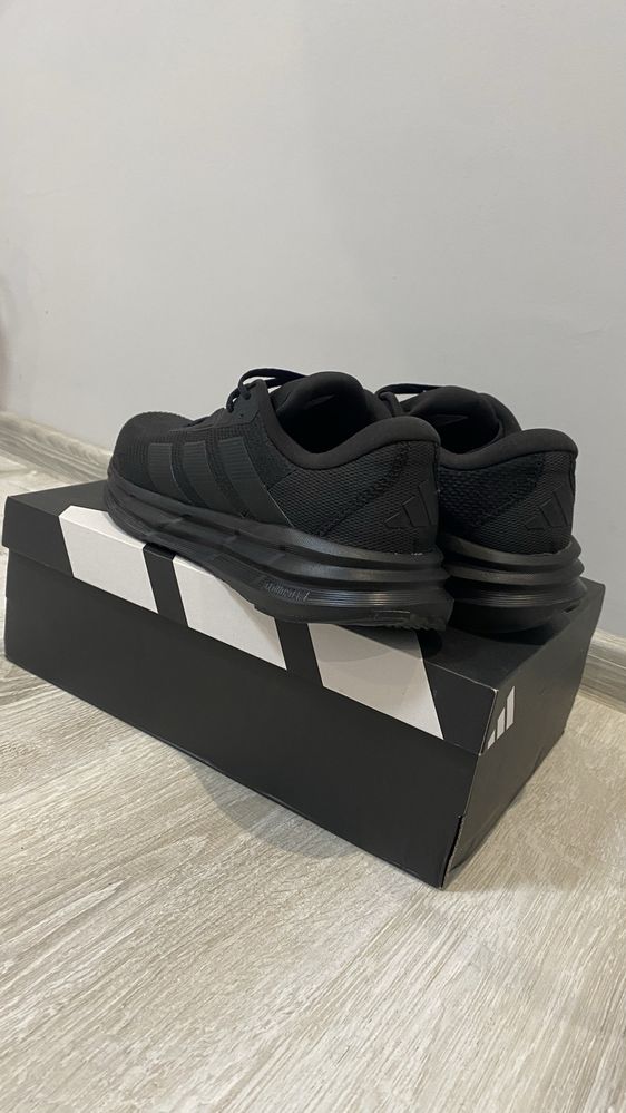 мъжки маратонки ADIDAS
