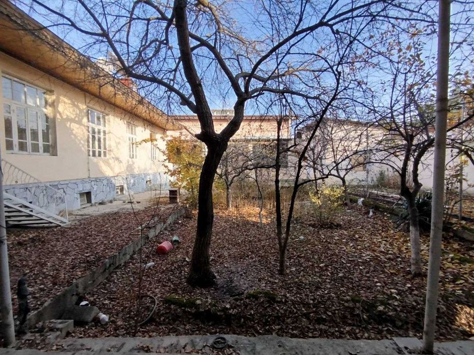 Дом 26 сотых рядом стадион Динамо