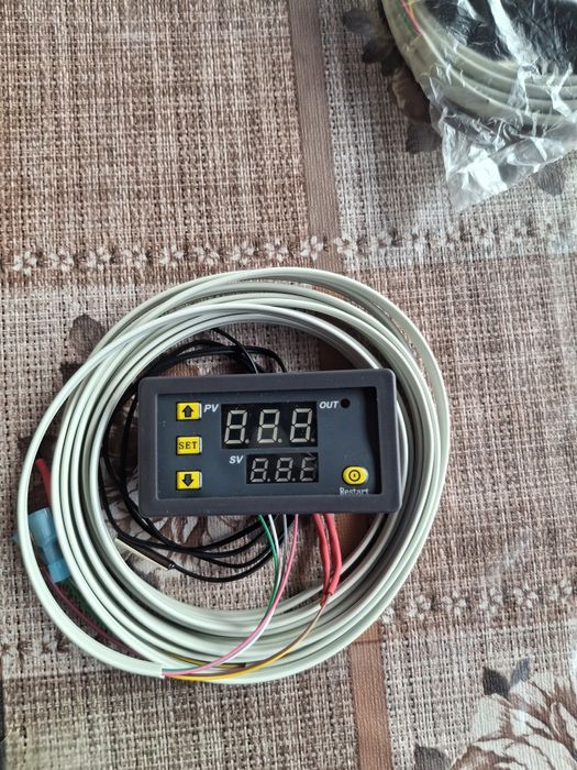 Termostate pentru instalatii de cameră frig.