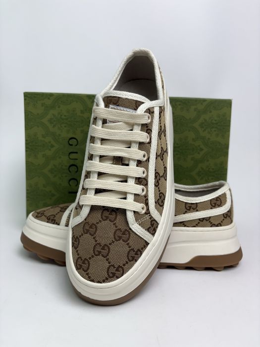 Обувки Gucci 41 номер