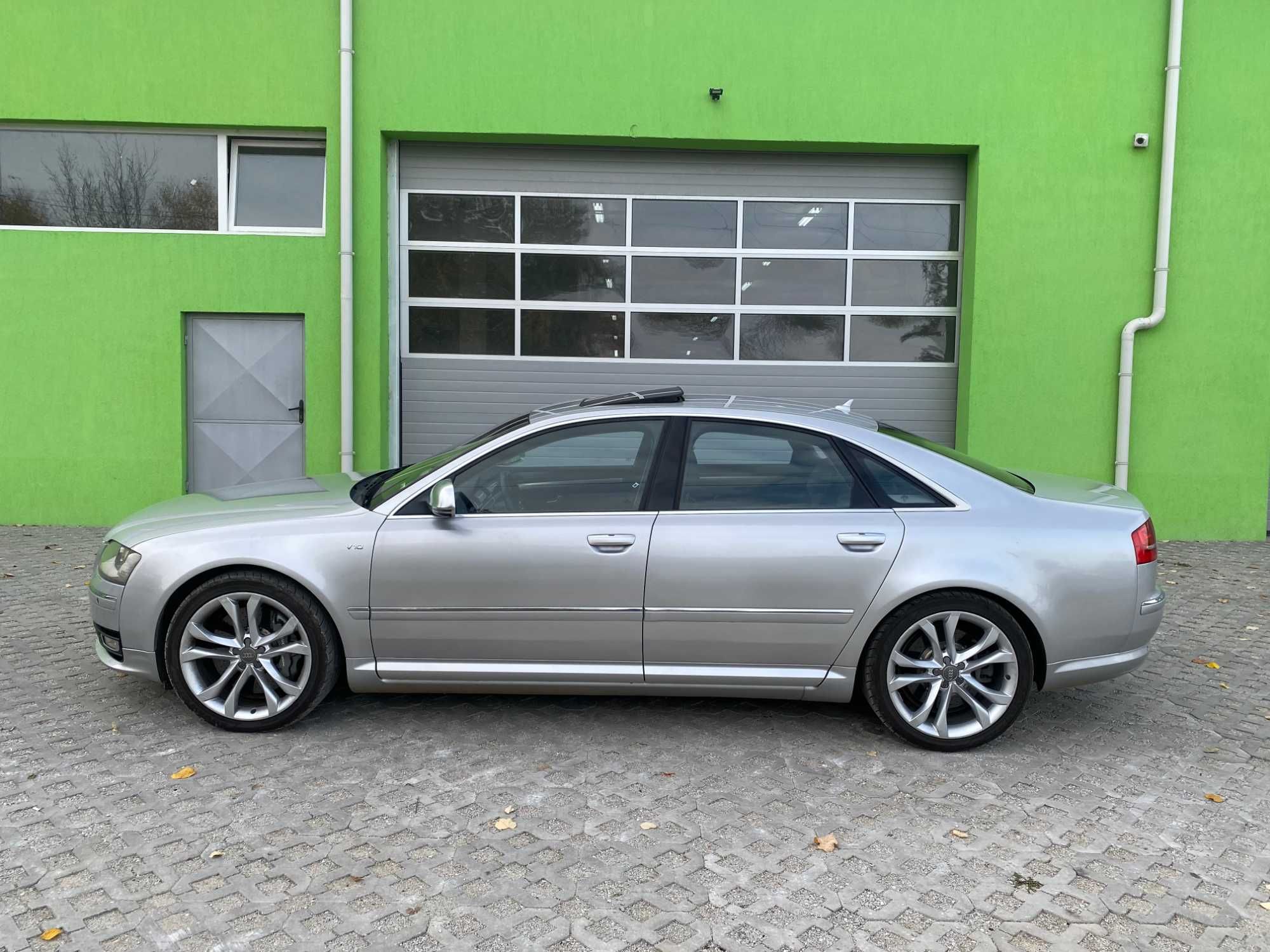 AUDI S8 5.2 FACE На Части