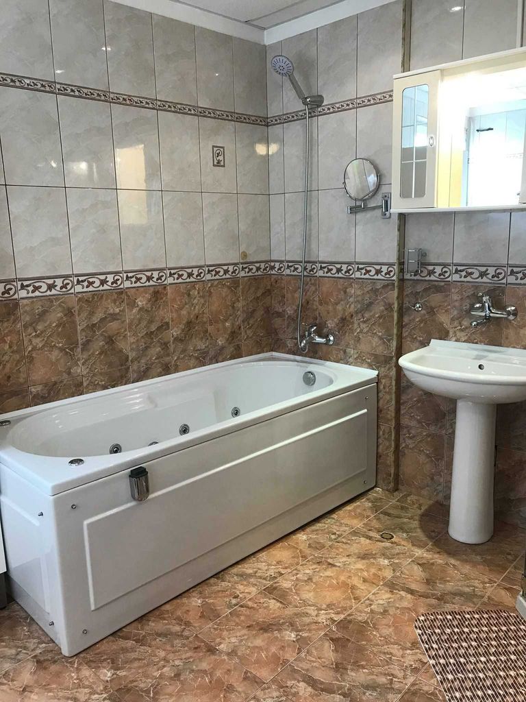 Продава се Четиристаен апартамент в София, Гео Милев - 220 кв.м за 2410 €/кв.м - Снимка #3