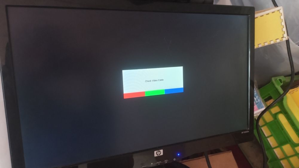 Монитор HP HP w2207h