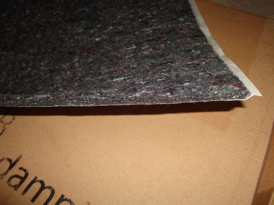 folie auto tip pasla cu adeziv insonorizare