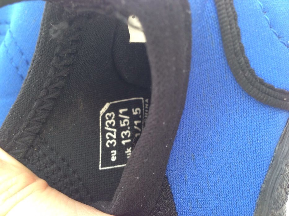 Papuci de apa noi (Aquashoes), 32/33 + slip băieți