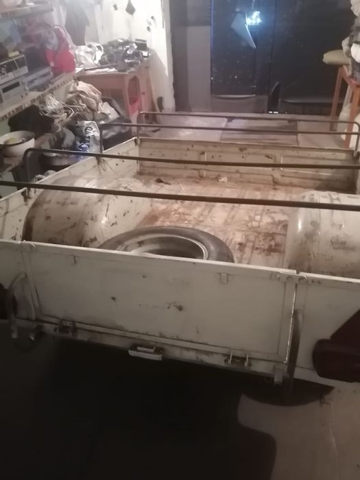 Продам прицеп КМЗ 8119 в хорошем состоянии