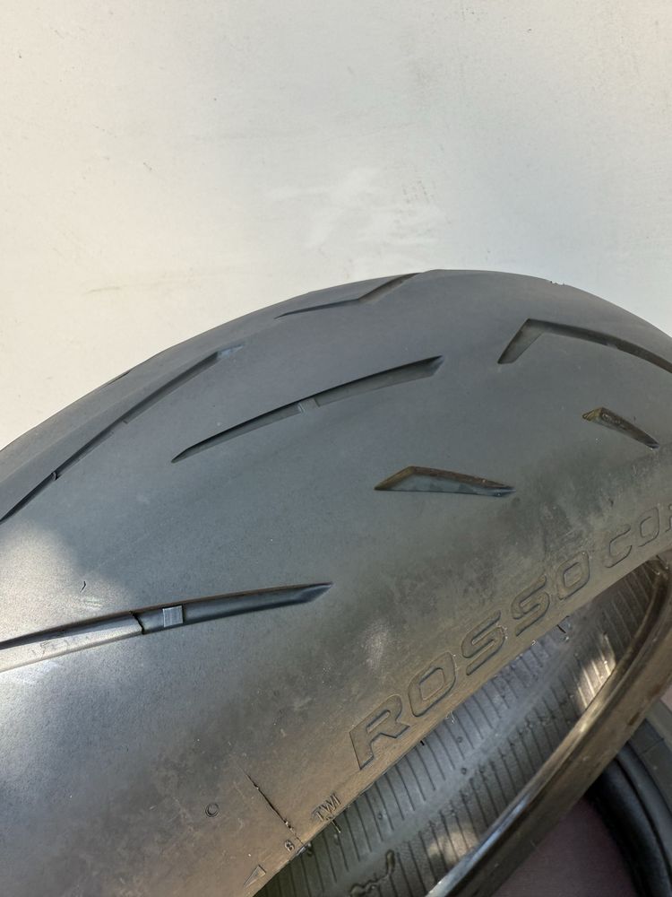 180/55/17 Pirelli rosso corsa dot 2021