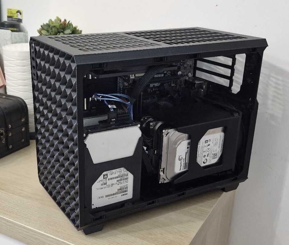 Sistem NAS MediaServer custom compact mATX 18.3Litrii