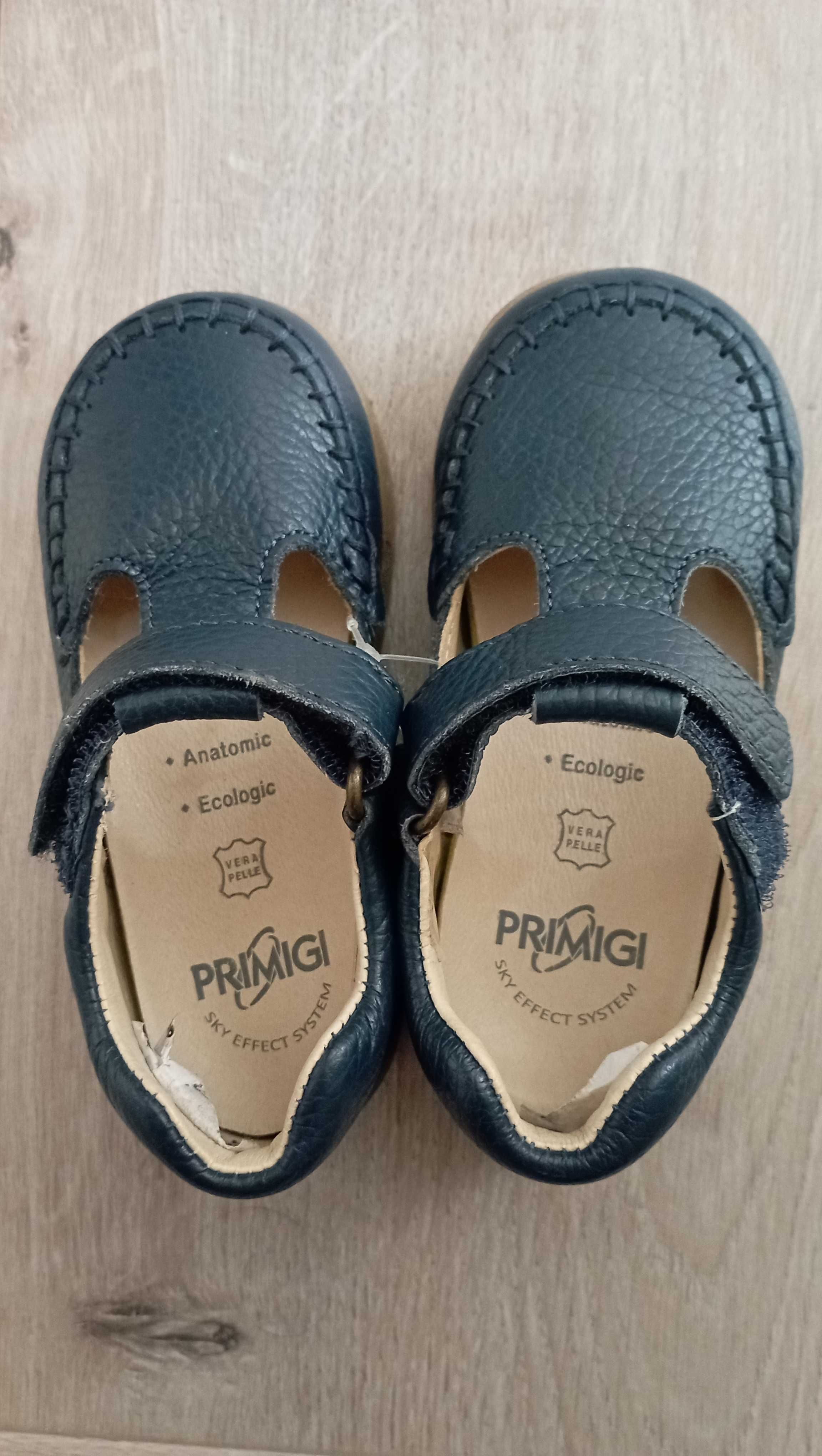 Детски обувки Primigi номер 23