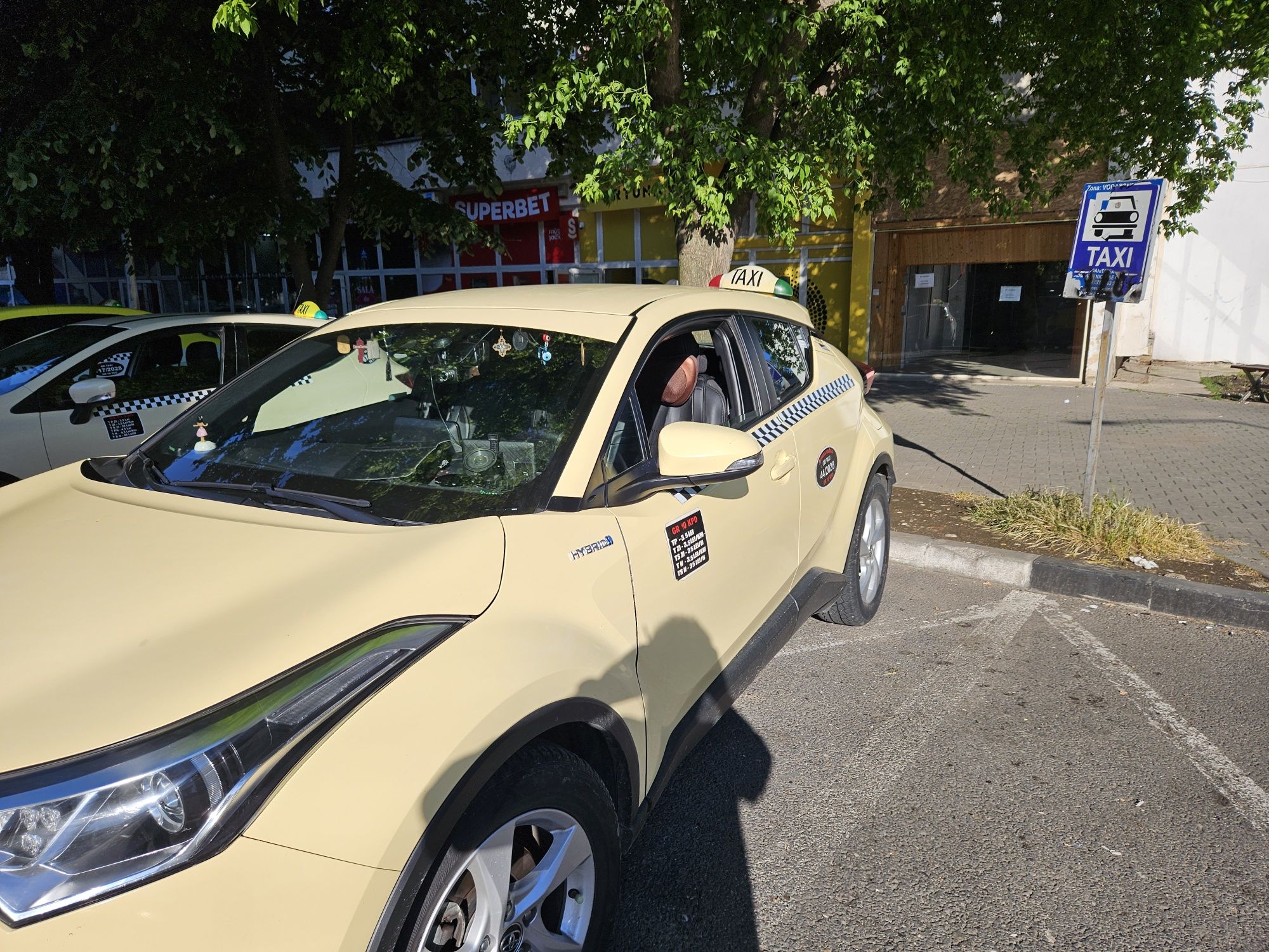 Toyota C-HR Hybrid