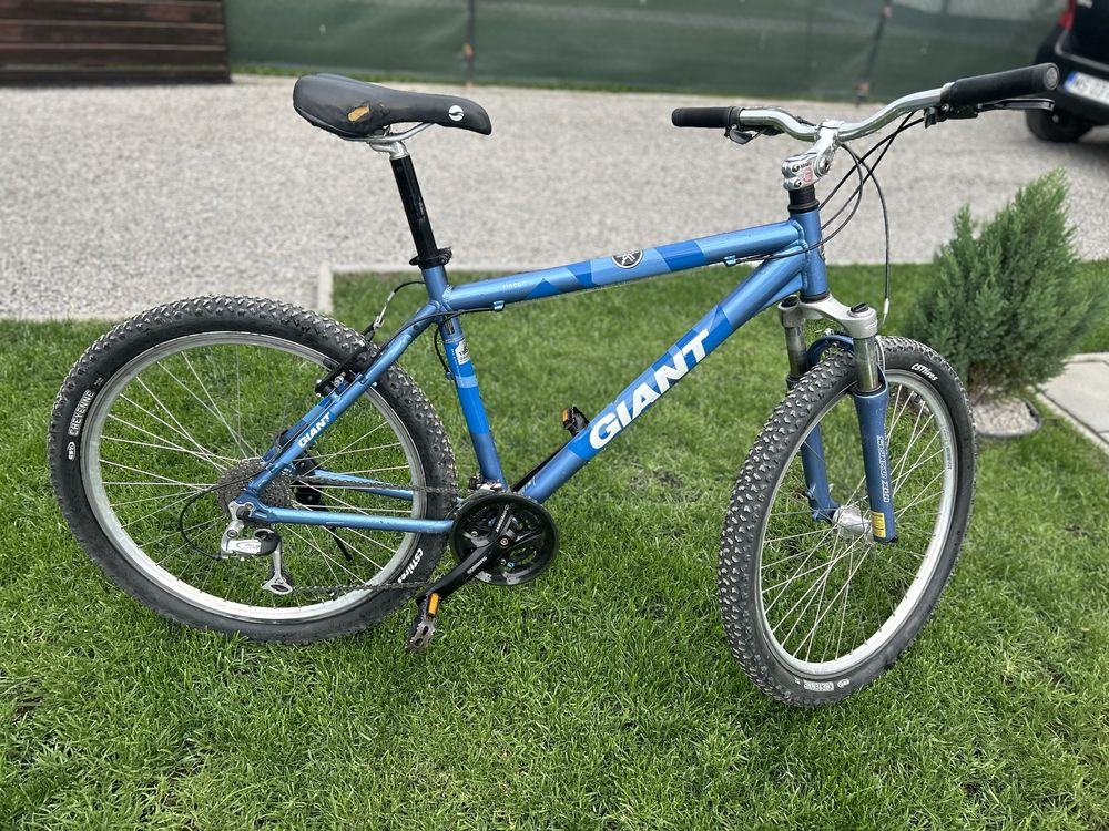 Bicicleta Giant de 26 inch in stare buna