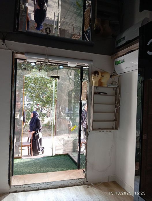 Сдаётся под офис 12 м2 ( пайонет )