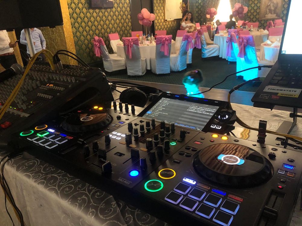 DJ nunti botez majorat aniversari petreceri private