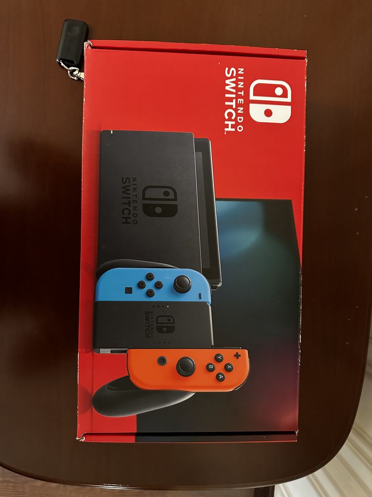Продаю Nintendo Switch, новая
