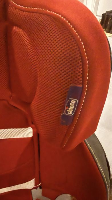 Scaun masina copii Chicco 15-36 kg