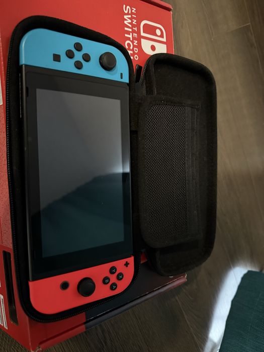 Nintentdo Switch 1, cu 5 jocuri