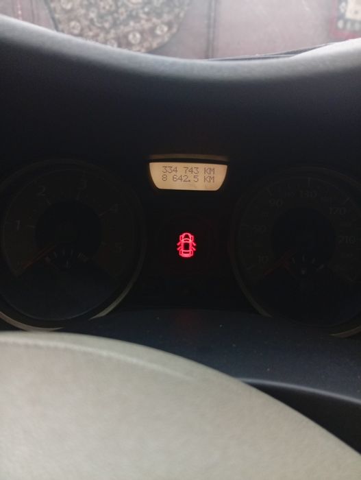 Vând sau schimb Renault