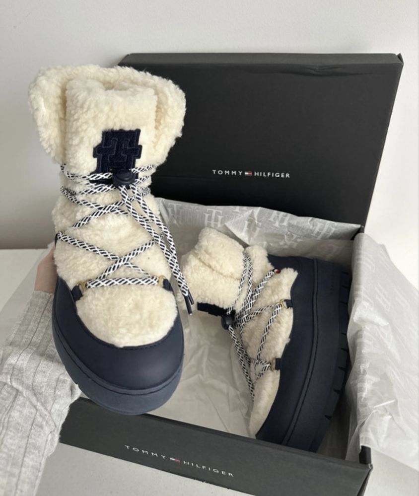 Ghete Tommy Hilfiger imblanite noi