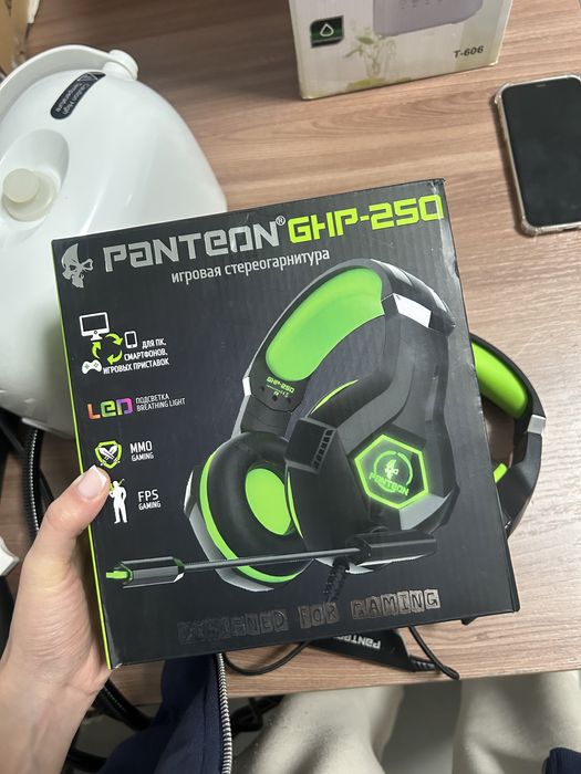 Игровой наушник с микрофоном Panteon GHP 250